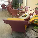 بيت ريفي Trattoria Caffe Cavour