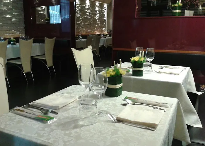 Trattoria Caffe Cavour