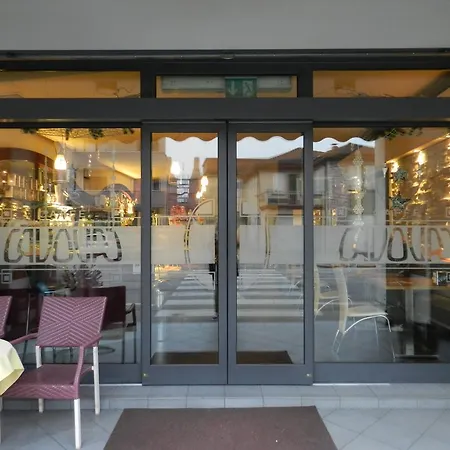 Estalagem Trattoria Caffe Cavour