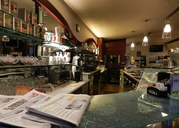 Trattoria Caffe Cavour אורחן צ'יטדלה
